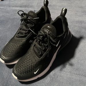 Nike Air Max 27c Men Black and White